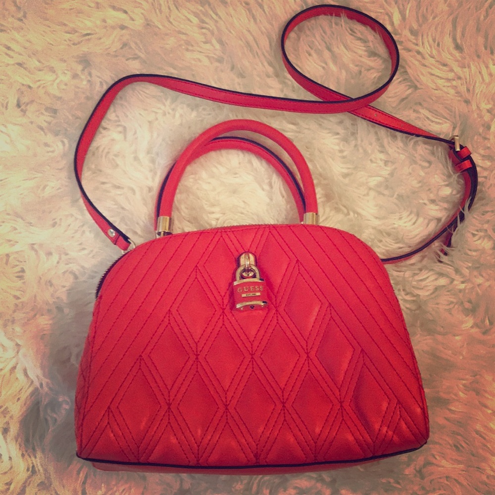 Guess hot pink shoulder bag w/ crossbody strap